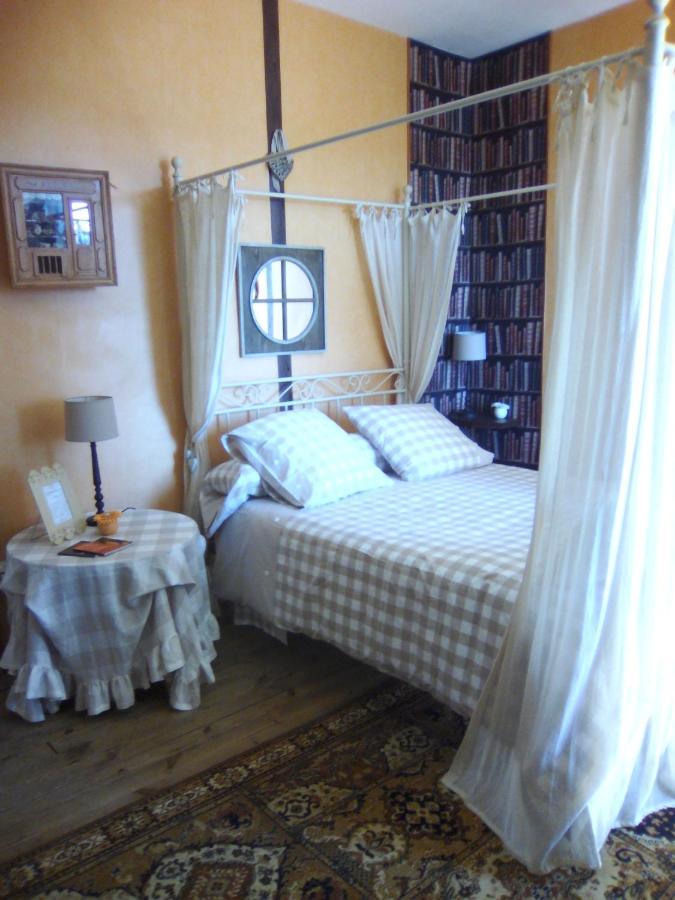 La Ganse Blanche Bed and Breakfast Usson-en-Forez Εξωτερικό φωτογραφία