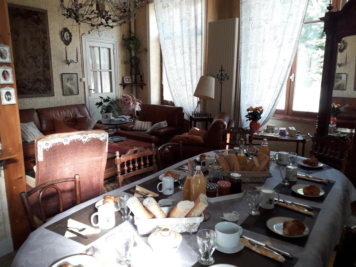 La Ganse Blanche Bed and Breakfast Usson-en-Forez Εξωτερικό φωτογραφία